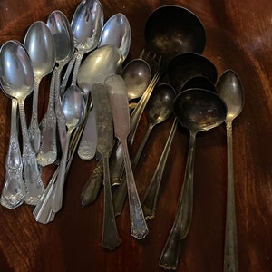 Lot of silver plated and stainless silverware