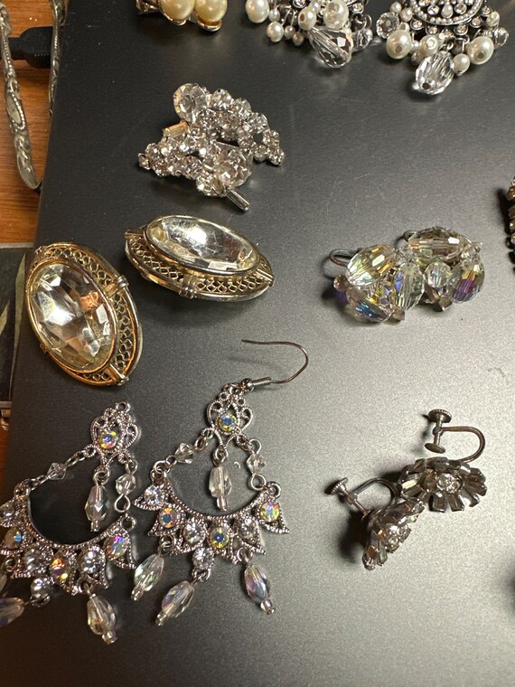Incredible lot of vintage crystal jewelry - image 2