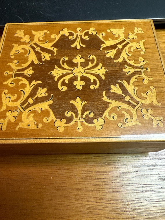 Reuge Music Box - Etsy