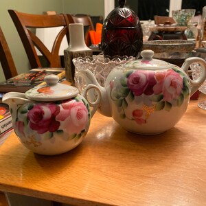 Takito of Japan teapot and creamer set