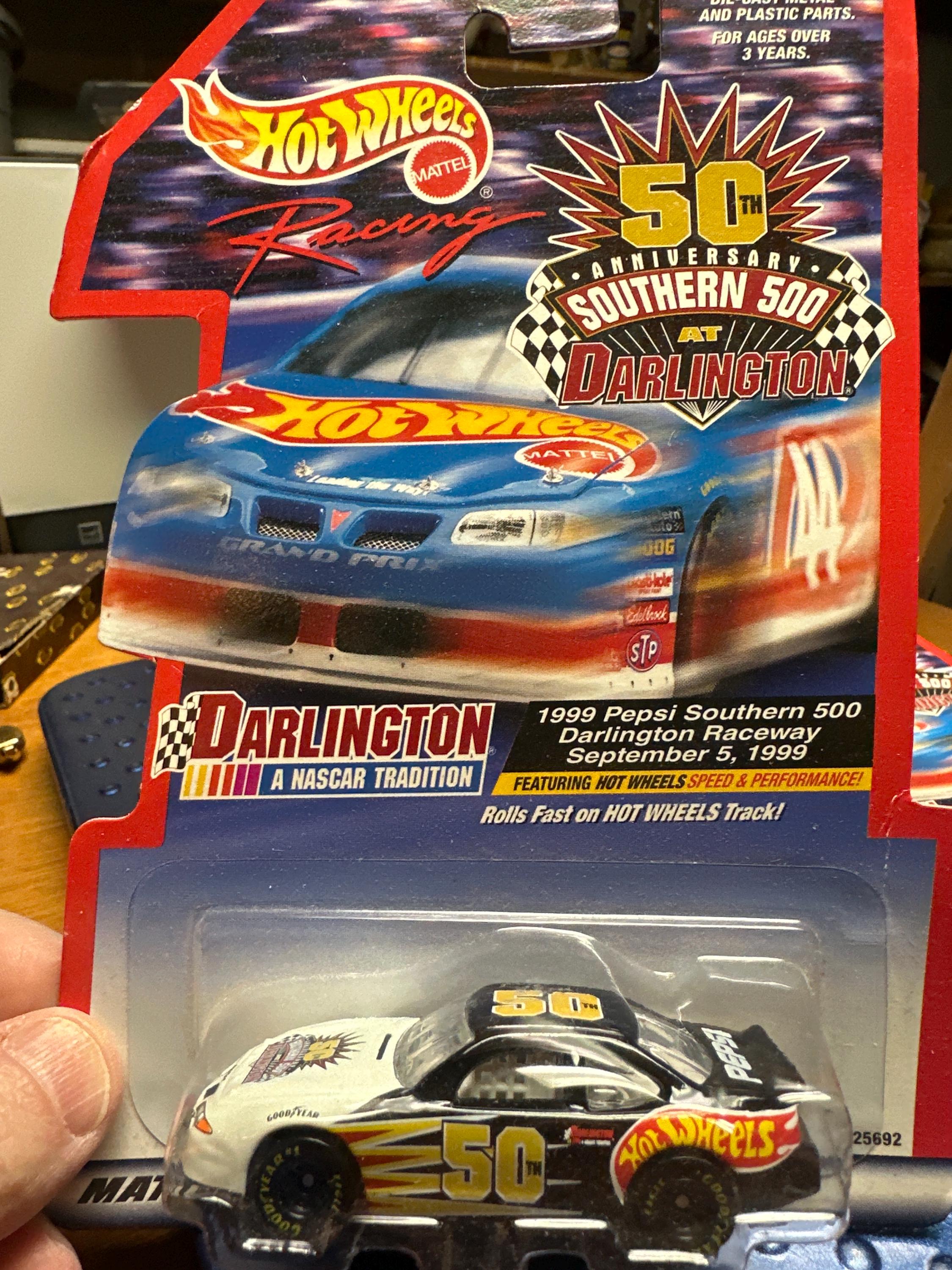 Hot Wheels Nascar Darlington 60th Anniversary Cars. in Original