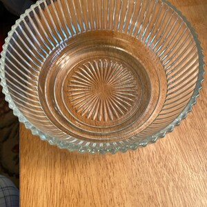 bol vintage en verre transparent nervuré