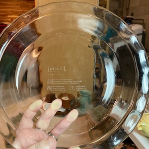 Pyrex C209 deep dish pie pan