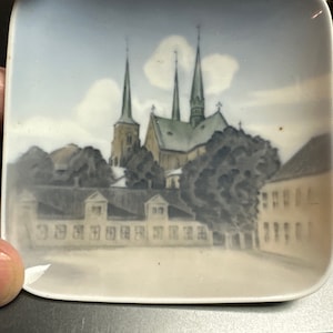 Royal Copenhagen collectible plate/trinket dish