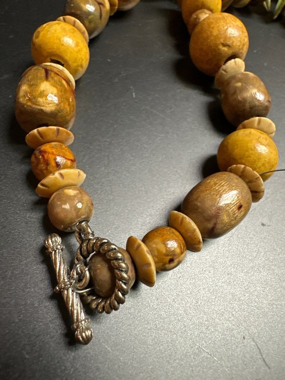 Gorgeous beaded wood necklace - image 3