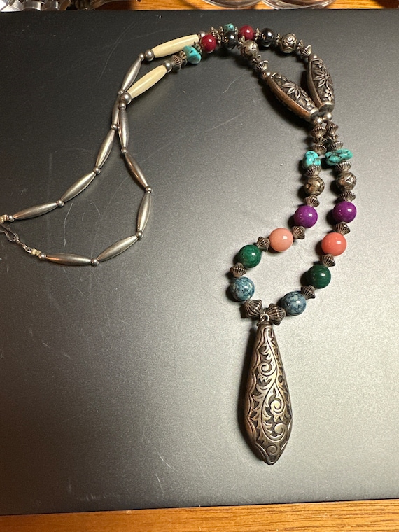 Beautiful beaded drop necklace