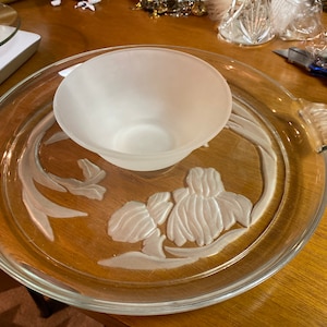 Vintage essentials chip and dip set