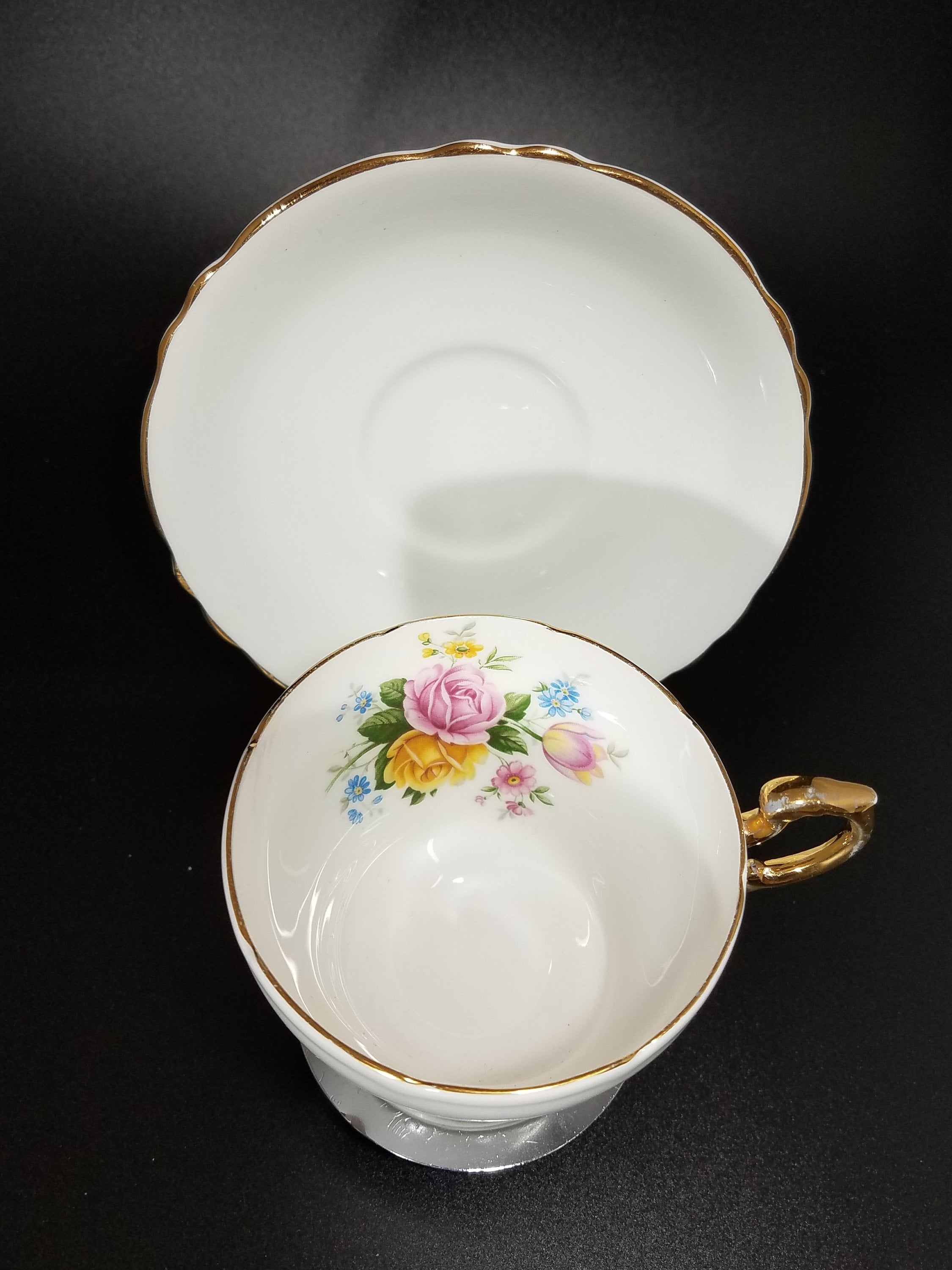 Paragon "By Appointment to Her Majesty the Queen" Teacup and Saucer