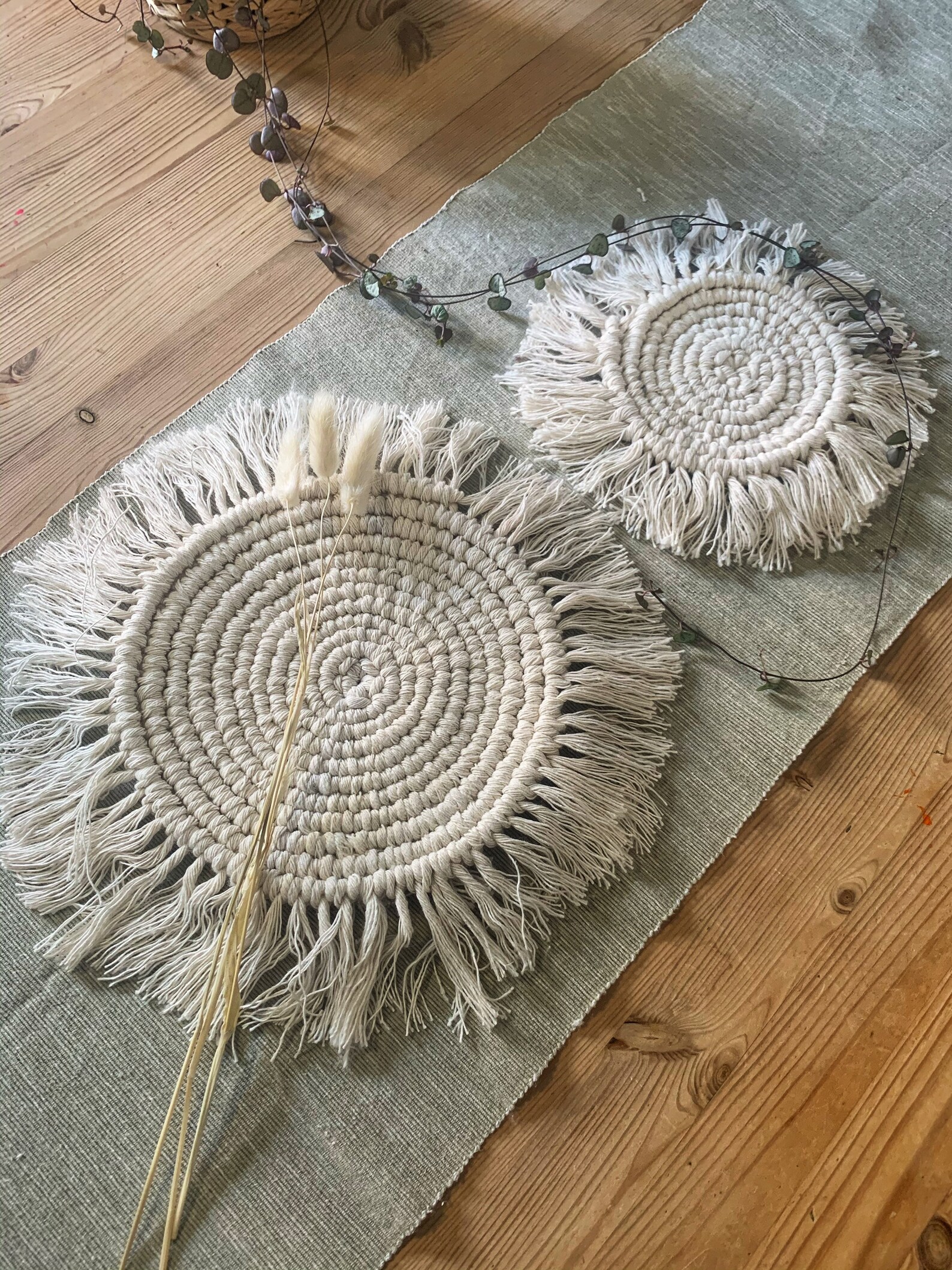 Macrame Placemat // Boho Coaster // Macrame Coaster // Etsy