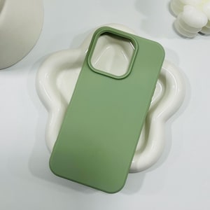 Green Matte Phone Case iPhone 16 Pro 15 14 13 12 11 Pro Max iPhone 15 Plus 13 12 Pastel Coloured Phone Case