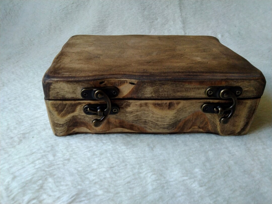 Handmade Birch Wood Cigar Box. Jewelry Box. Fancy Keepsake Box