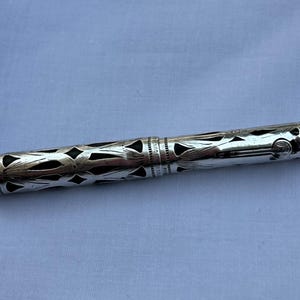Waterman’s Ideal Fountain Pen Basketweave Overlay Sterling Silver Chatelaine Pen 452  1/2 V