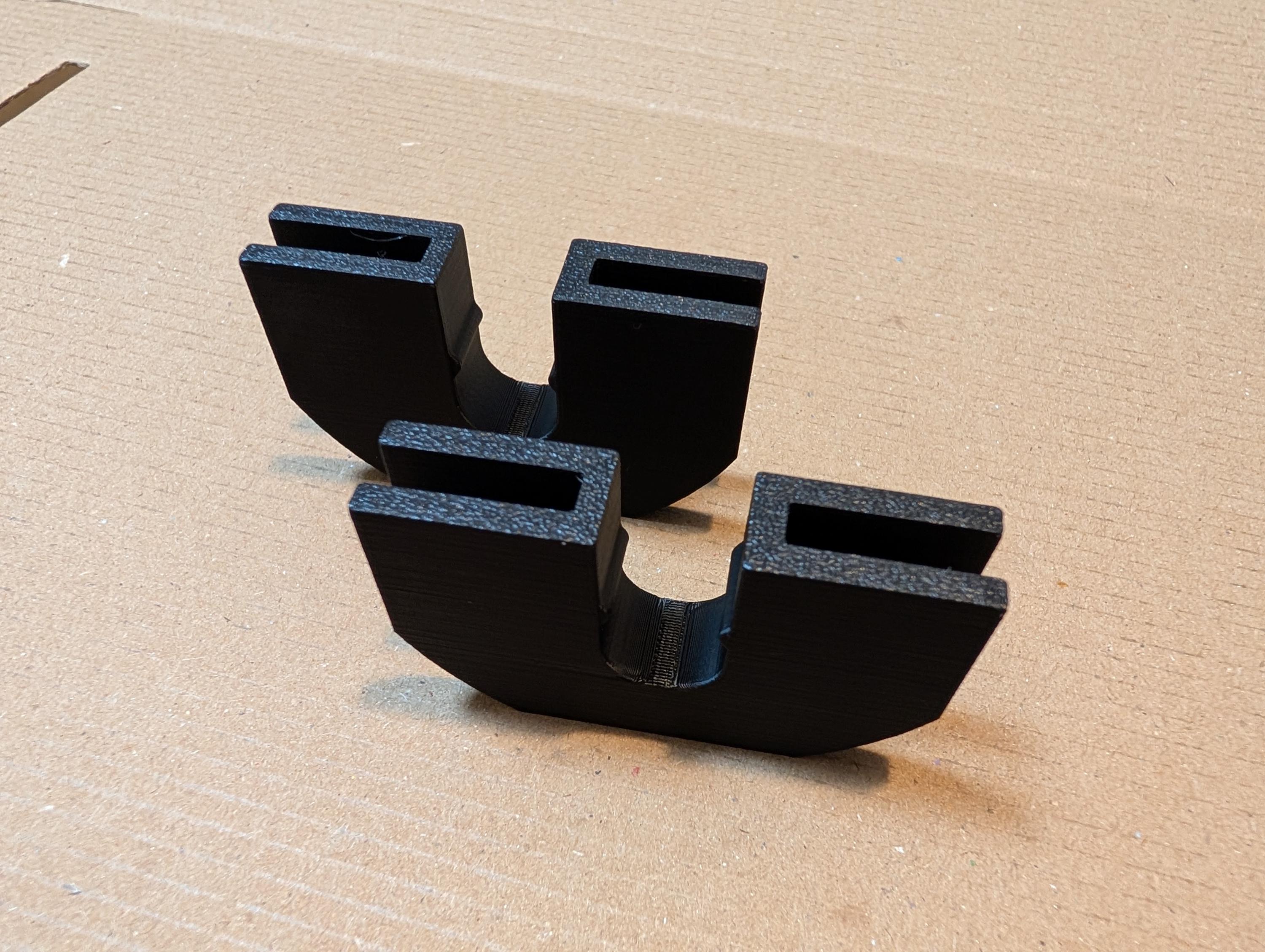 ford-focus-mk3-parcel-shelf-clips-pair-wide-design-2011-2019-black