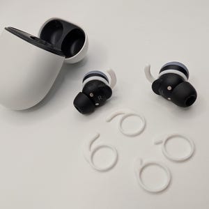 Google Pixel Buds Pro 2- och 2a-seriens vingspetsar, 3 par flexibla TPU-fodral med öronkrokar, S M L fallsäkra grepp, svart eller vit