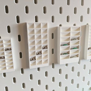 Battery Holders for Ikea Skadis | Various Colours | Fits CR2032 CR2450 LR44 Lr54 Batteries | Peg Board Accessories Storage for Various Items