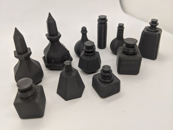 Potion Bottles Set Marker Pathfinder | 28mm 1:56 Model Scale Miniature Figure | DnD | Tabletop Wargames Scenery Terrain Scatter