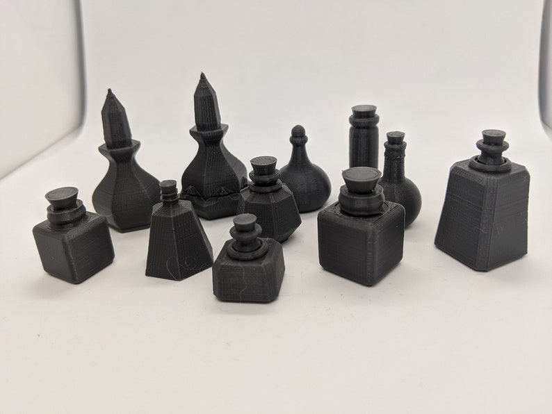 Potion Bottles Set Marker Pathfinder | 28mm 1:56 Model Scale Miniature Figure | DnD | Tabletop Wargames Scenery Terrain Scatter image 3