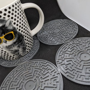 4x Maze Themed Coasters Set | Drink Cup Mug Mats | Geek Model | Unique Gift Him Her