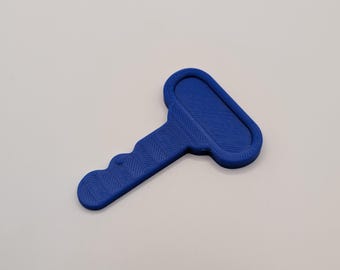 Little Tikes Cozy Coupe Replacement Ignition Key, Durable Plastic Toy Car Key in Bright Blue, Toddler Ride On Dashboard Spares