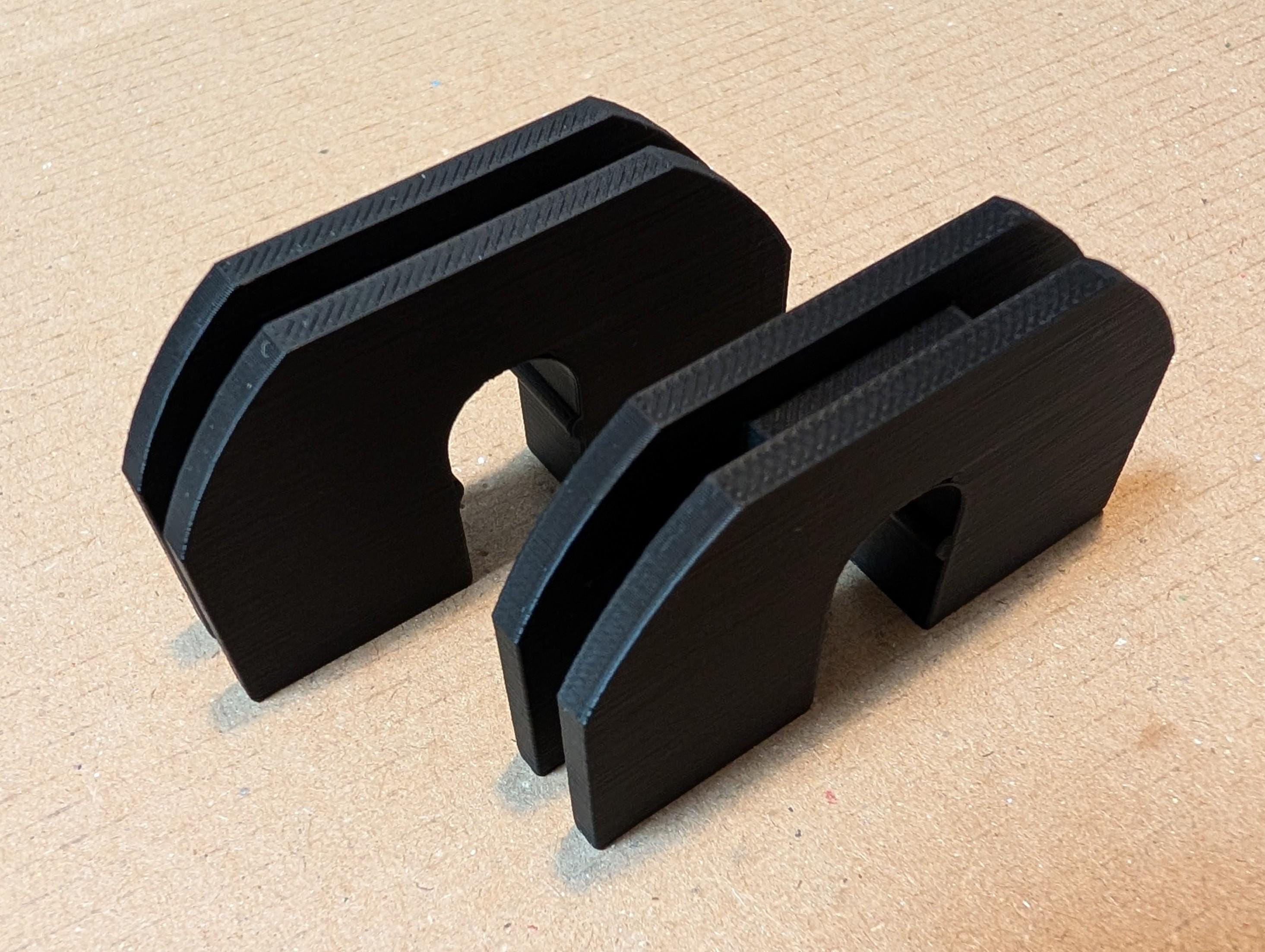 ford-focus-mk3-parcel-shelf-clips-pair-wide-design-2011-2019-black