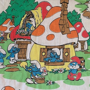 Adorable 2 Piece Vintage Twin Percale Sheet Set The Smurfs Twin Sheets Children’s Bedding Fitted Sheet & Flat Sheet Mushroom Sheets Lawtex
