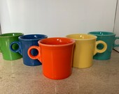 Vintage Set Of 5 Vintage Fiesta Ware Mugs Mismatched Dishes Bright Colors Fiestaware
