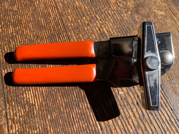Vintage Swing-a-way Handheld Can Opener Orange Handle USA Made Twist Can  Opener 