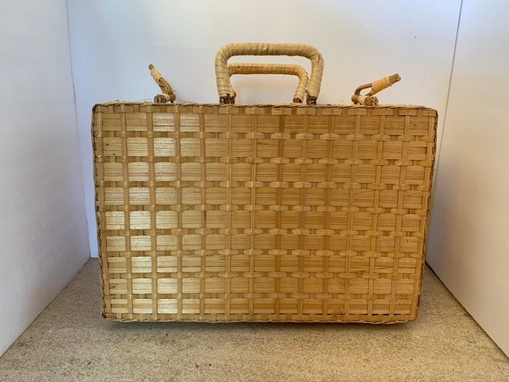 Vintage Wicker Picnic Basket / Rattan Suitcase / W