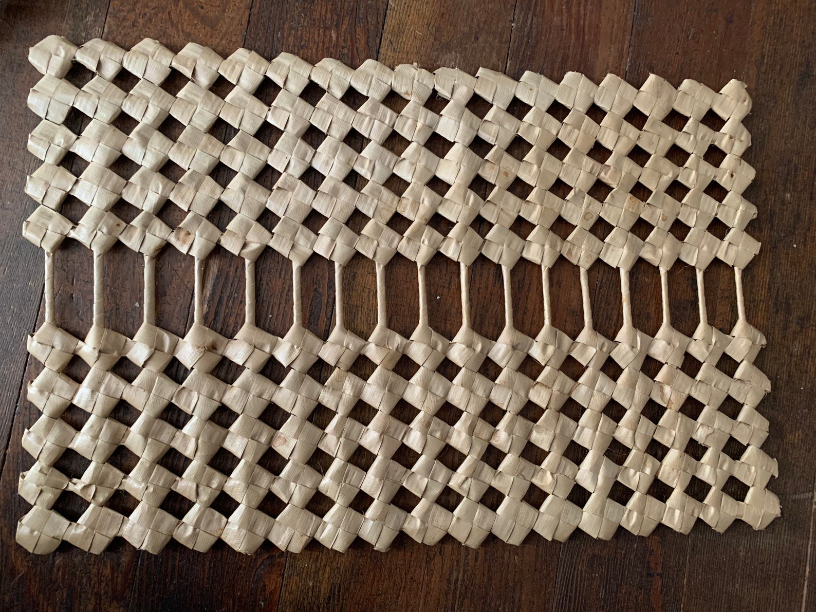 Unique Large Vintage Woven Straw Place Mats Woven Placemats Etsy