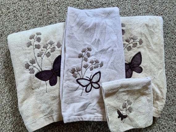 Adorable Vintage Towel Set Ames Butterfly Towel Set Vintage