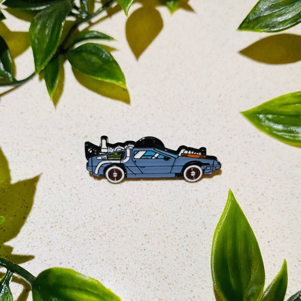 Deloreon Car Back to the Future  - funny pin badge