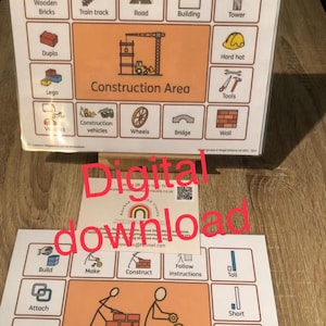 Puede incluir: Dos hojas impresas con ilustraciones y texto sobre el tema de la construcción. La hoja superior tiene una cuadrícula de imágenes como ladrillos de madera, una grúa y herramientas. La hoja inferior presenta iconos relacionados con la construcción y las palabras "Construction Area."