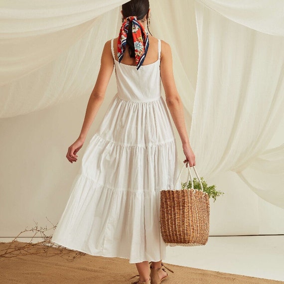 White Linen Maxi Slip Dress, Tiered Pure Linen Sun Dress, Strappy Summer  Dress, Beach Vacation Outfit, Cottagecore Dress, Flowy Dress Women - Etsy  Canada