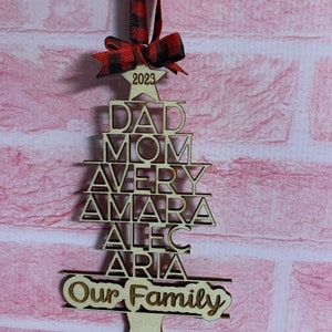 Merry Christmas - personalized family Christmas tree ornament - wooden -  great keepsake gift - dated and names of family members