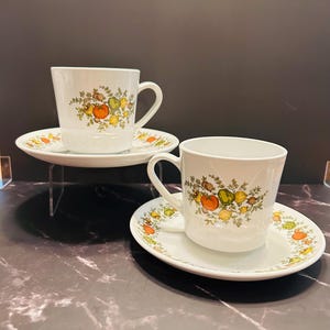 Corning Centura Spice of Life coffee cups and saucers set of 2, 1970’s Vtg