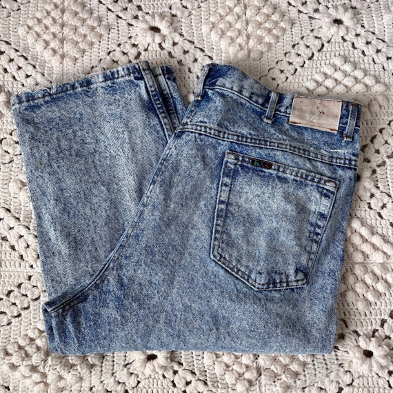 BAYEAS Acid Wash Distressed Straight Jeans