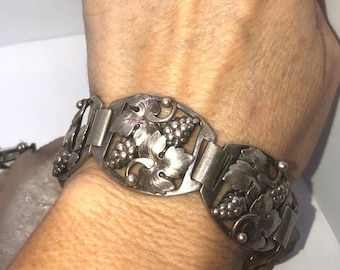 Antique Art nouveau Denmark sterling silver link bracelet A Prip Designer Grape leaves Scandinavian Very old Super rare!!