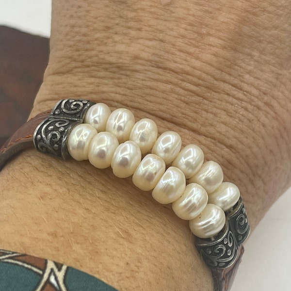 Beautiful White Pearl on Leather Band w Sterling Silver Buckle Style Closure Bracelet Honora