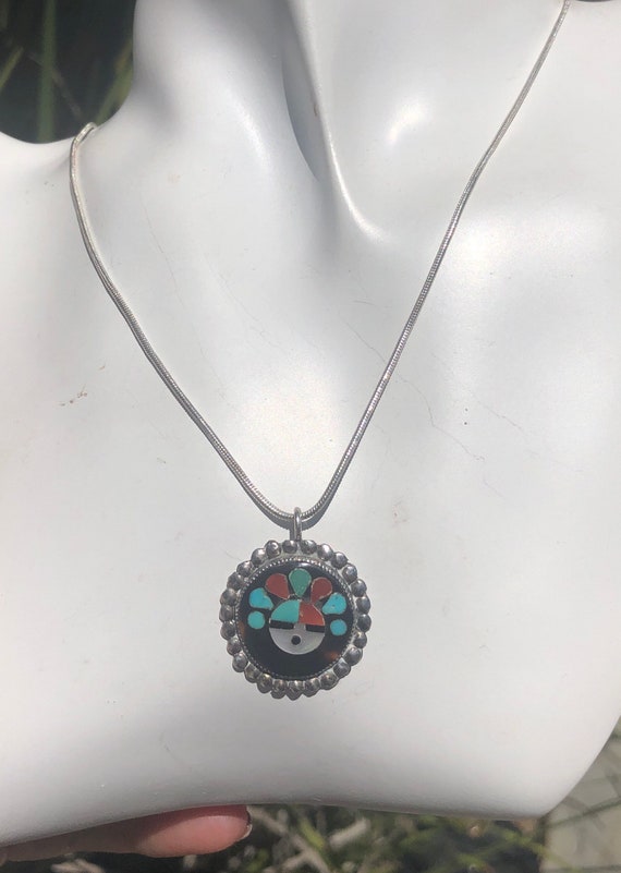 Vintage Zuni Native American Indian inlaid pendant