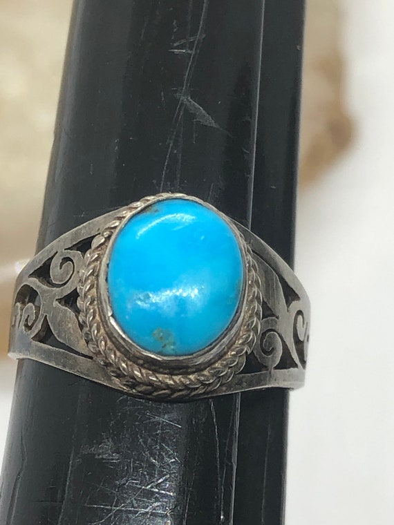 Beautiful turquoise sterling silver 925 ring Size 