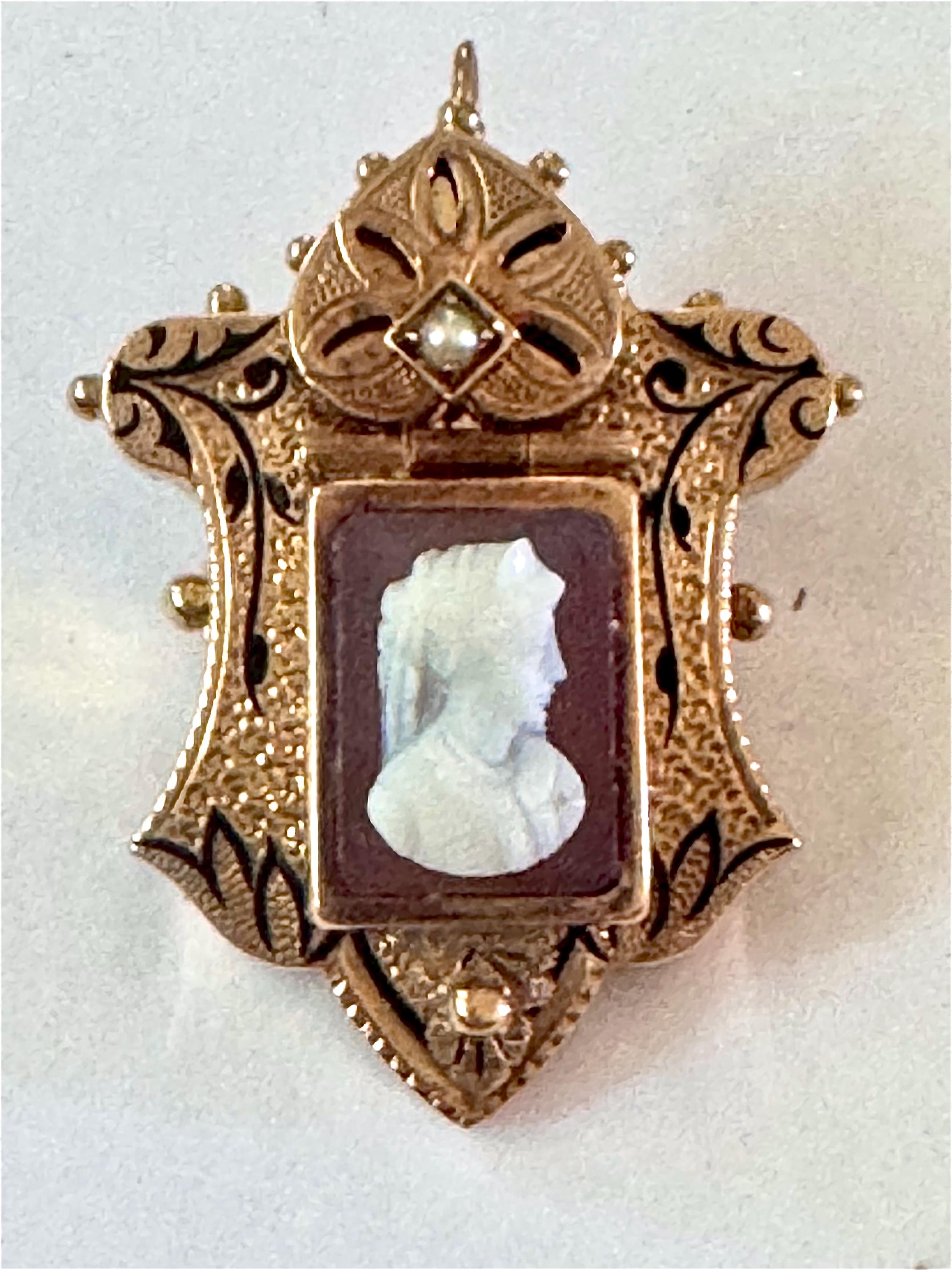 希少な1879年特許取得の14金製ヴィクトリアンハードストーンカメオ