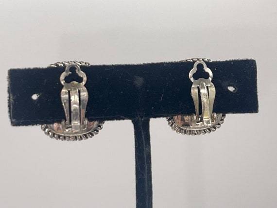 Vintage Carolee Faux Pearl Clip Earrings Designer… - image 5