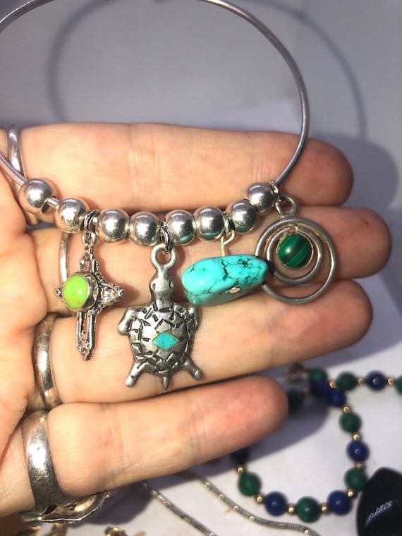Detailed Turtle Vintage Native American Navajo Pearl Sterling Silver Earrings Detailed Turtle Vintage Native American Navajo Pearl Sterling Silver Earrings