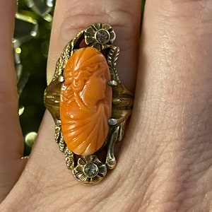 Anillo antiguo victoriano con camafeo de coral tallado - Diamantes auténticos talla rosa - Oro amarillo macizo de 10 quilates, talla 5 imagen 5