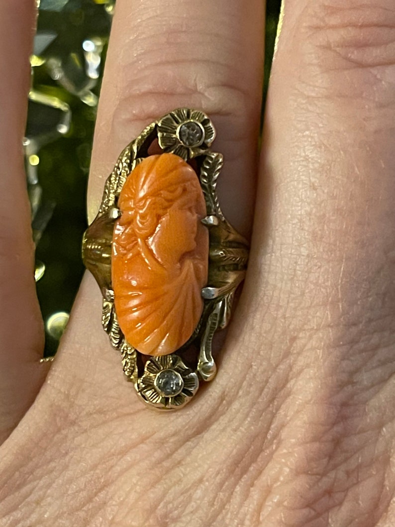 Anillo antiguo victoriano con camafeo de coral tallado - Diamantes auténticos talla rosa - Oro amarillo macizo de 10 quilates, talla 5 imagen 5