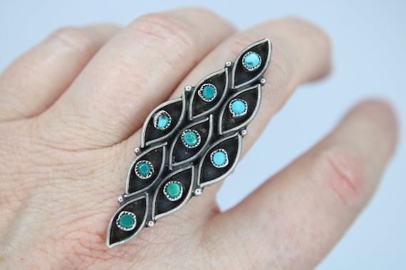 Early Vintage Native American Zuni Turquoise Eyes Sterling Silver Ring Early Vintage Native American Zuni Turquoise Eyes Sterling Silver Ring