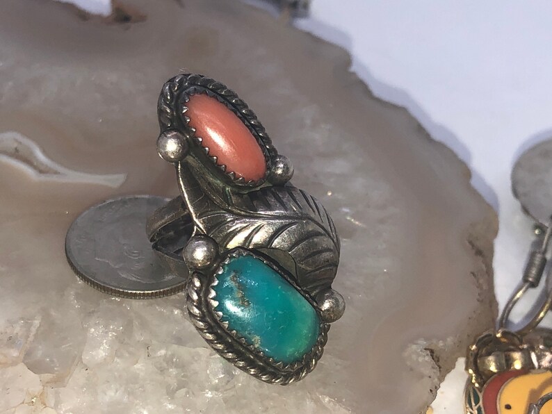 Gorgeous Native American Indian turquoise and red coral gemstone ring sterling silver size 5 Southwestern