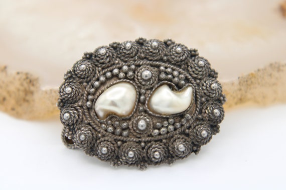 Beautiful Vintage Brooch / Pendant for Necklace -… - image 3