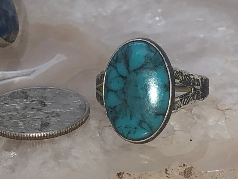 Beautiful vintage turquoise Native American Indian sterling silver ring Size 5.75-6 JP