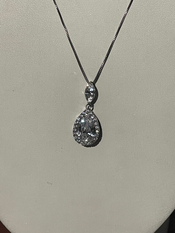 Stauer necklace 2024